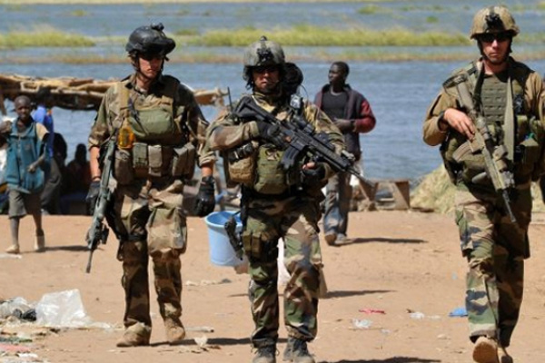 Nijer’in kuzeyindeki Fransız askeri üssü kapatıldı