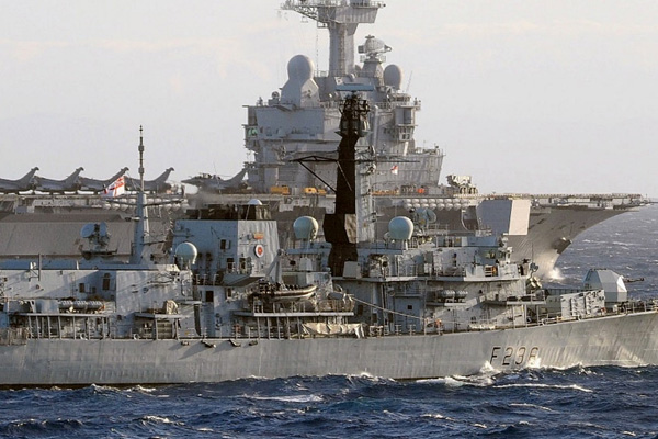 İngiliz petrol tankeri iddialarına İran'dan yanıt