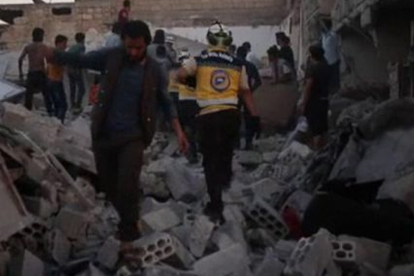 Rejim İdlib'i vurdu: 8 sivil ölü, 35 sivil yaralı