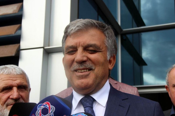 Abdullah Gül’e “yeni parti” soruldu