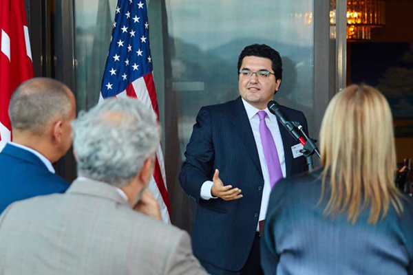 ABD Kongresi’nin Türk Adayı:  Trump yüzünden siyasete girdim