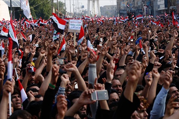 Iraklılar hükümet karşıtı kitlesel gösterilere hazırlanıyor