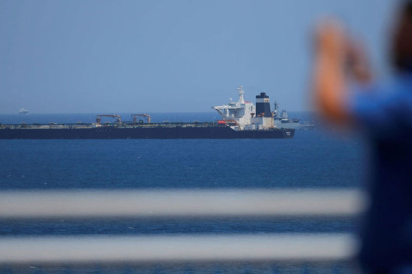 İngiliz Bakan Hunt: Tahran Suriye'ye gitmeyeceğini garantilerse tankeri bırakırız