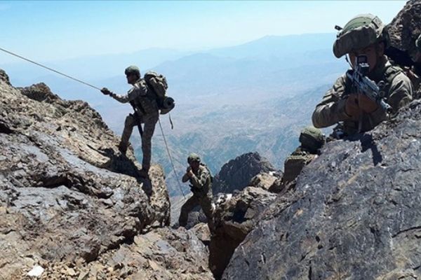 Pençe-2'de mayın ve EYP'lerin imhası devam ediyor