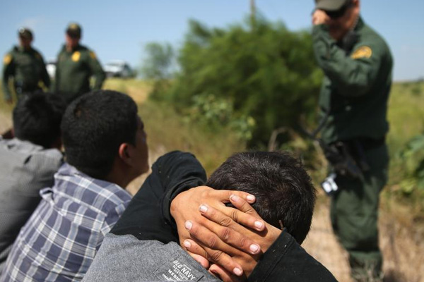 ABD, Meksika sınırına yeni askerler gönderiyor