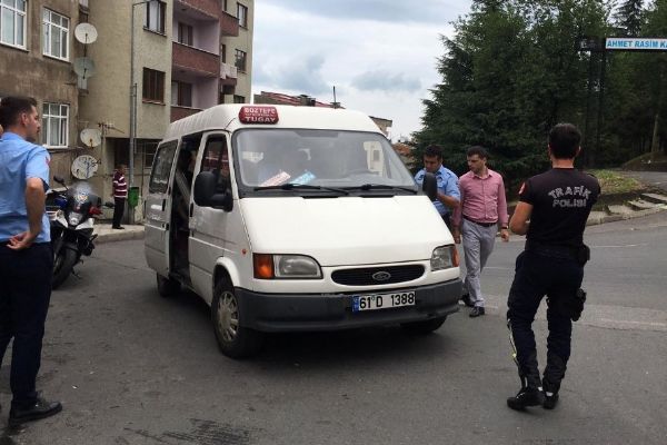 Trabzon'da dolmuşlara 'öğrenci tarifesi' denetimi