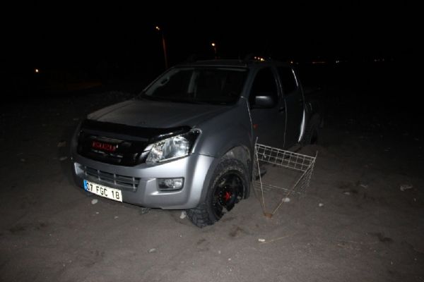 Caretta caretta üreme alanında drift yapan sürücünün ehliyetine el konuldu