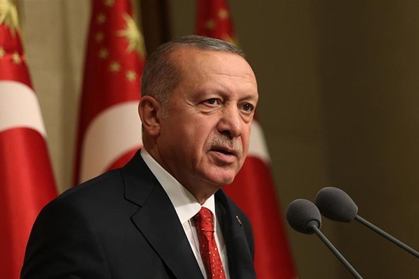 Erdoğan'dan Ayaz ve Nupelda'nın babasına taziye telefonu