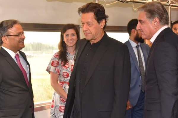 İlk kez Washington ziyaretinde bulunan Pakistan Başbakanı Khan’ı hiçbir ABD yetkilisi karşılamadı