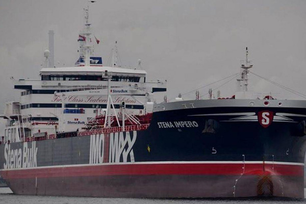 Umman'dan İran'a 'İngiltere'nin petrol tankerini serbest bırak' çağrısı