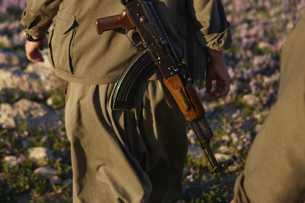 Şırnak'ta 2 PKK'lı terörist teslim oldu