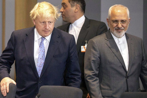 Cevad Zarif'ten İngiltere'nin yeni Başbakanı Boris Johnson'a hem tebrik, hem uyarı