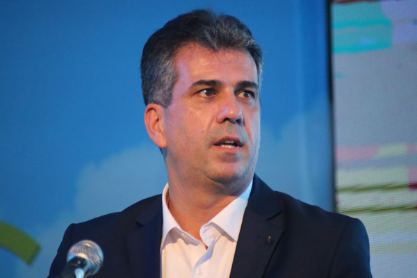 İsrail'den Filistin'in anlaşmaları askıya almasına tepki