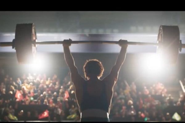 'Süleymanoğlu'nun kendini feda etme öyküsünü anlatıyoruz'