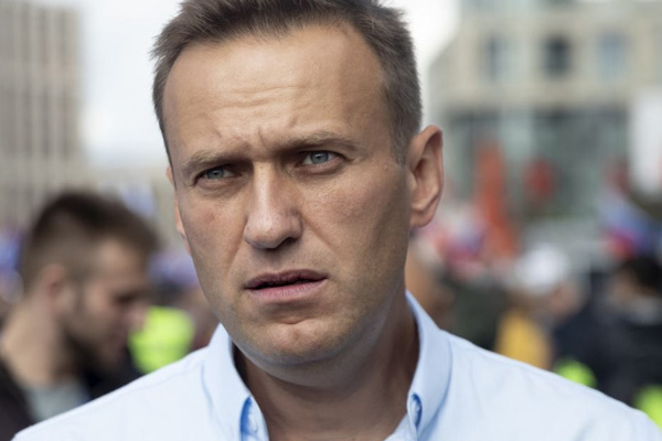 Rus muhalif Navalny zehirlenmiş olabilir