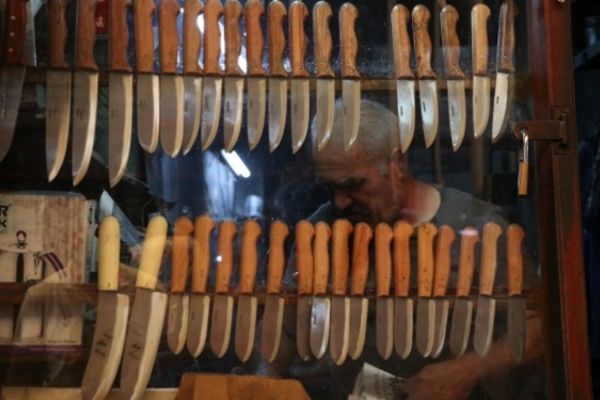 Bıçakçılarda 'kurban' mesaisi