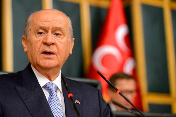 MHP lideri Bahçeli'den İYİ Partililere çağrı