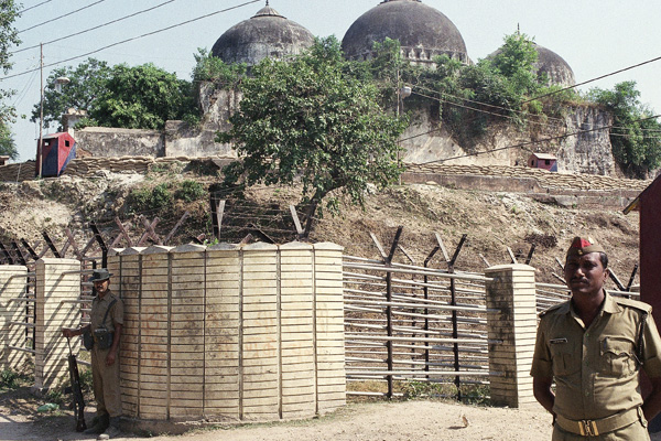 Babri Camisi gerilimi: Hindistan'da ara buluculuk süreci sonuçsuz kaldı