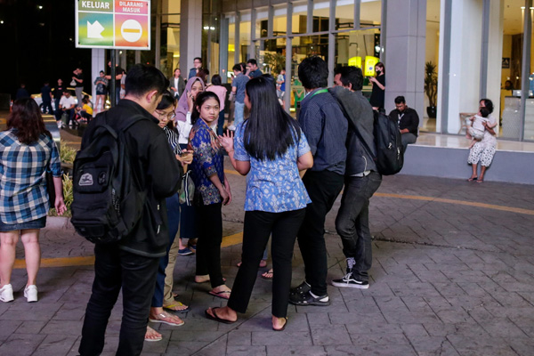 Endonezya'daki depremde 4 kişi öldü