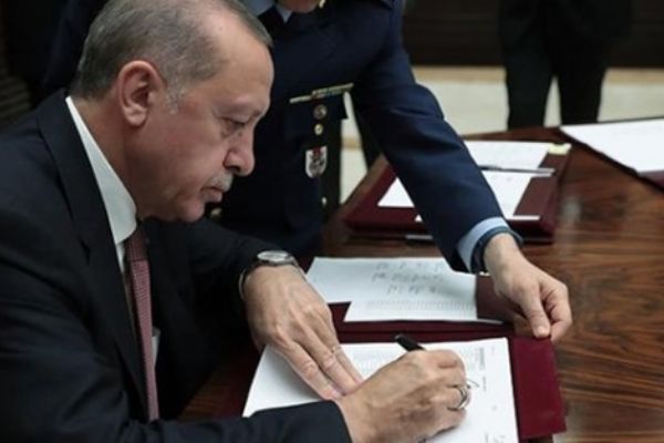 TSK'ya gönüllü dönen pilot albay tuğgeneral oldu!