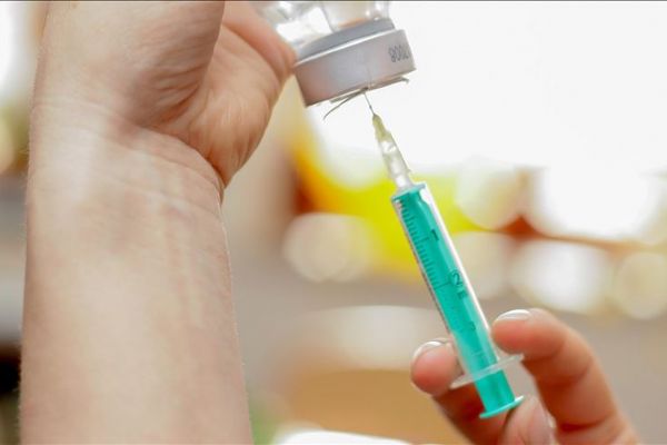 Yerli ilaç üretimi ekonomiye yüz milyonlarca lira kazandıracak