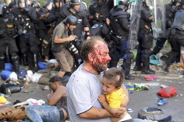 AB sınır koruma ajansı Frontex: Macar, Bulgar ve Yunan polisleri sığınmacılara şiddet uyguluyor!