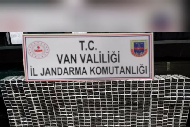 İran sınırında 7 bin 90 paket kaçak sigara ele geçirildi