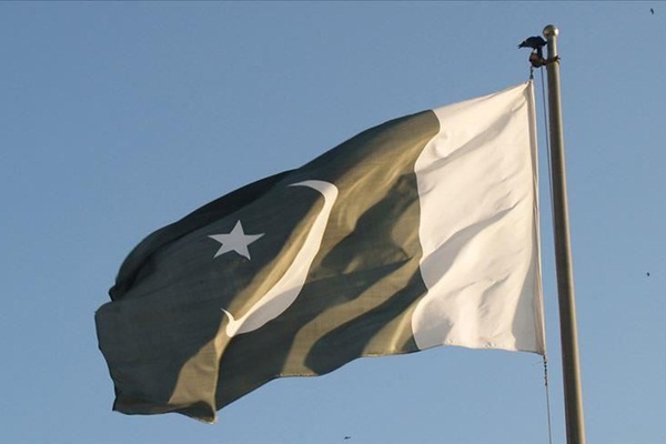 Pakistan, Hindistan'dan büyükelçisini geri çekmesini istedi