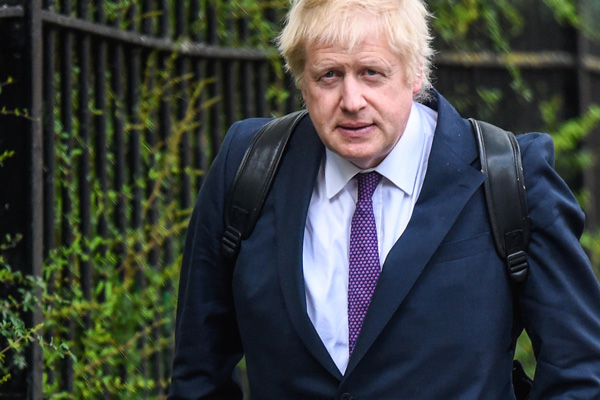 Boris Johnson İngiliz askerlerini Yemen'e göndermeyi düşünüyor