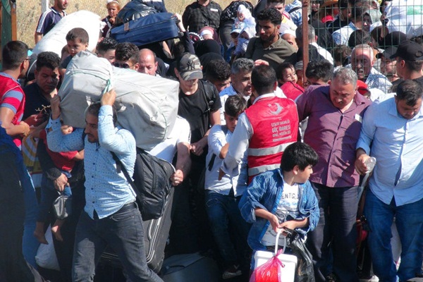 Hatay'da 10 düzensiz göçmen yakalandı