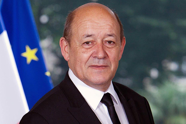 Drian: İran’la görüşmek için ABD’den izin almaya ihtiyacımız yok!