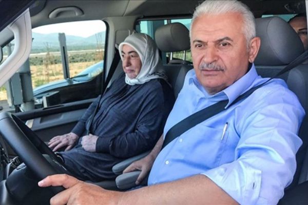 Yıldırım, İstanbul-İzmir Otoyolu'nda minibüs kullandı