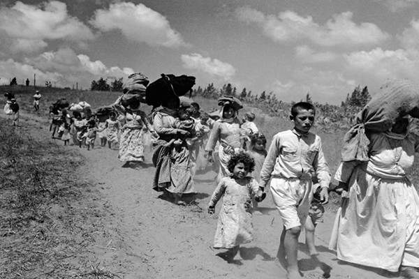 “İsrail, Filistinlilere karşı işlediği savaş suçlarının tarihsel kanıtlarını yok ediyor!”