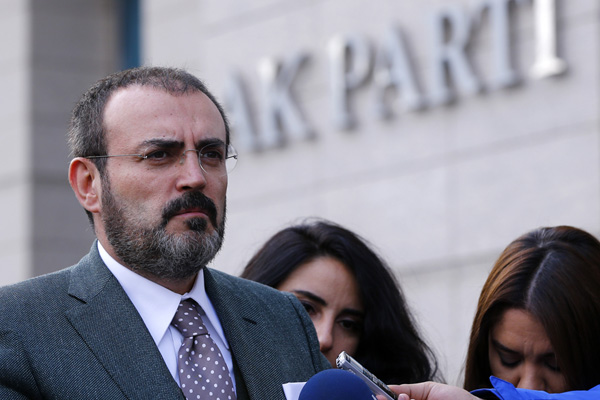 Mahir Ünal: Allah, kalplerimizi bir birine yakınlaştırsın