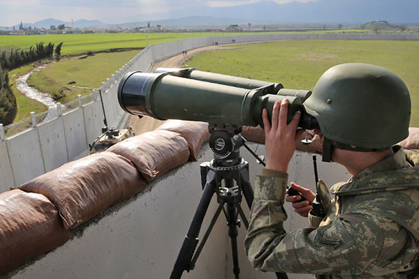 Arap basını: Fırat’ın doğusu belirsizliğe büründü