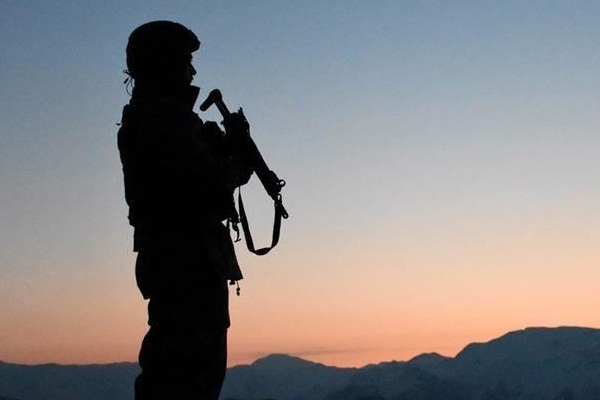 Hakkari'de 2 terörist etkisiz hale getirildi