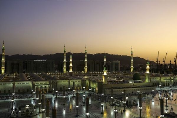 'Peygamber şehri'nde sabah güzelliği