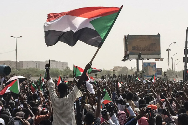 Sudan krizi sona erdi: Anayasal Bildiri anlaşması imzalandı
