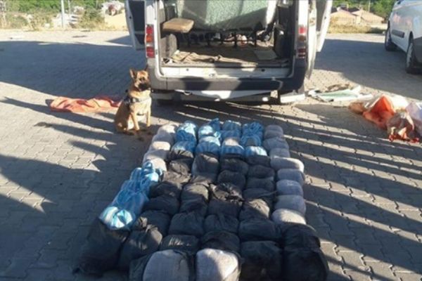 Van'da 342 kilo 700 gram eroin ele geçirildi