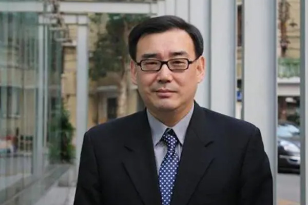 Çin asıllı Avustralyalı yazar Çin'de tutuklandı