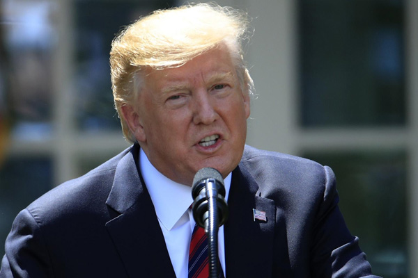 Trump’tan ilginç teklif: G7 zirvesini golf sahamda yapalım