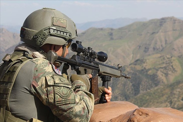 Tunceli'de 2 terörist öldürüldü