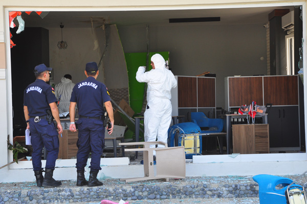 Antalya'da iş yerinde tüp patlaması: 5 yaralı