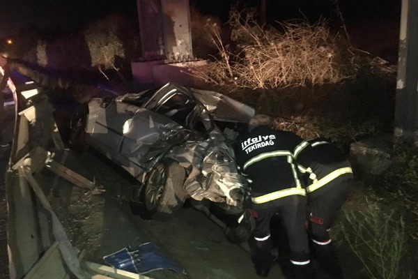 Tekirdağ'da trafik kazası: 1 ölü, 2 yaralı