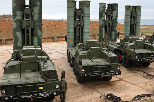 Trump'a 'S-400'ler için Türkiye'ye yaptırım uygula' çağrısı