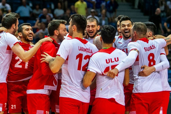A Milli Erkek Voleybol Takımı: Madalya hayali kuruyoruz