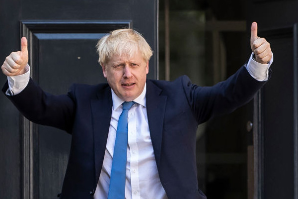 Johnson'dan parlamentonun tatil edilmesine ilişkin eleştirilere yanıt