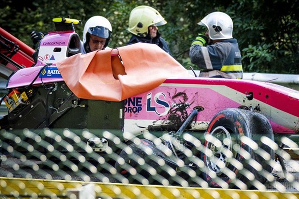 Formula 2'de üzücü kaza: Pilot hayatını kaybetti