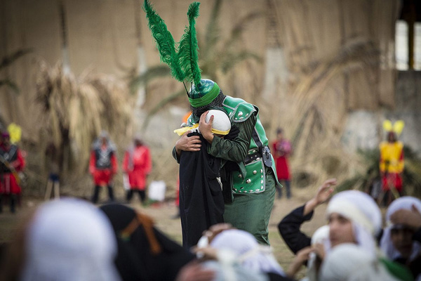 İran'da İsrail'in eğittiği iddia edilen meddahlar gözaltına alındı