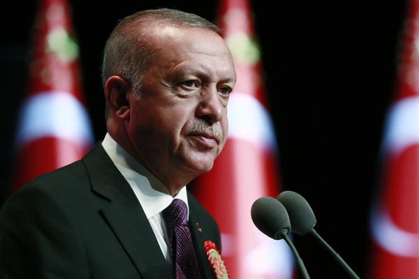 Cumhurbaşkanı Erdoğan'dan Adli Yıl Açılış Töreni'ne katılmayan barolara tepki